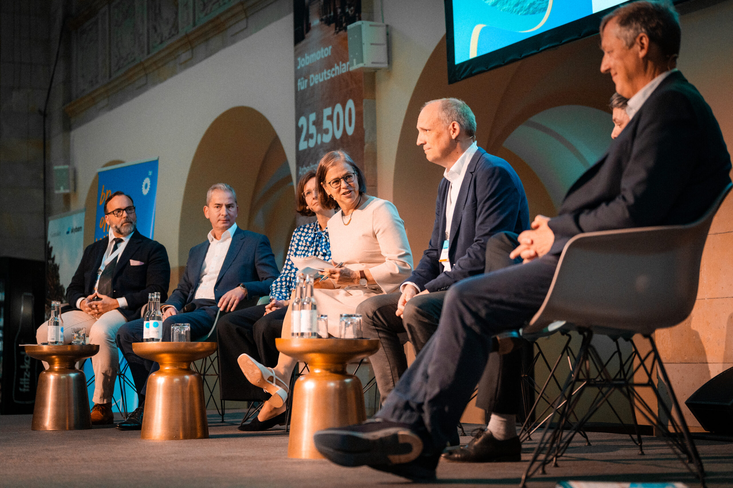 2505_BWO_ZO25_Tag2_Panel5-1